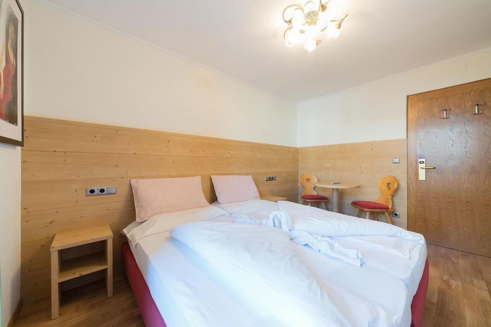 Hotel Solaia Селва ди Вал Гардена Екстериор снимка